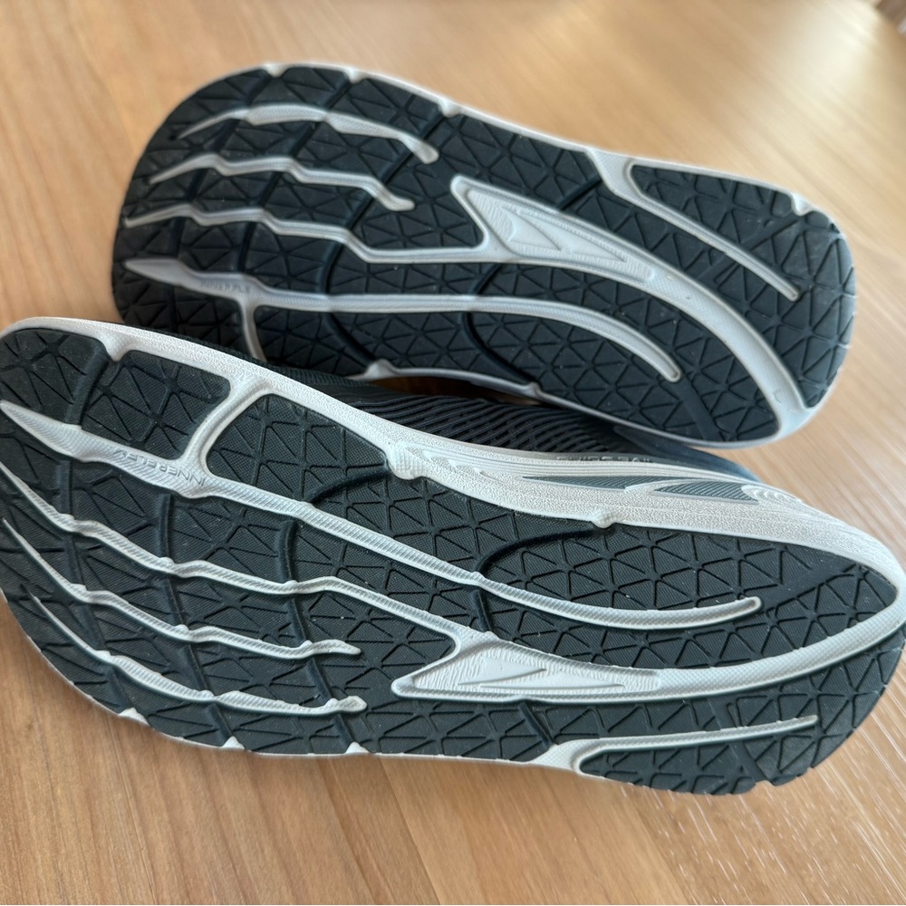 Altra Dark Gray Running Shoes - Picture 3 of 4